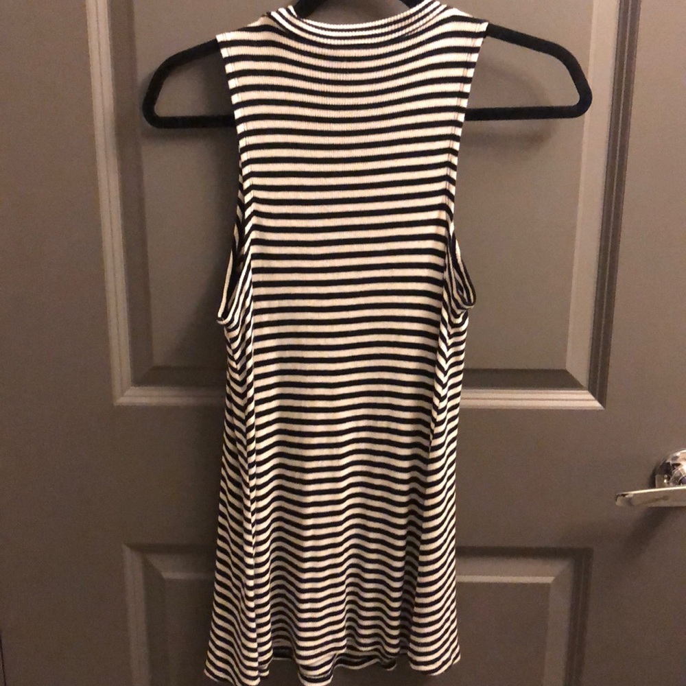 Striped Tanktop - Picture 2 of 2